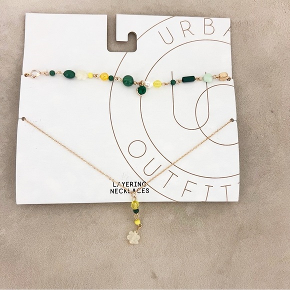 NWT Urban Outfitters Green & Gold Beaded Layered Necklace - Picture 1 of 3